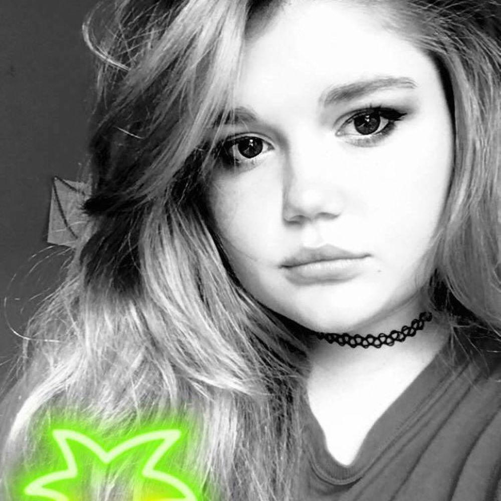 Meet your Posher, Madeline